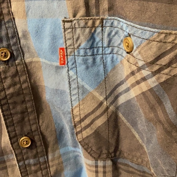 Levi’s Button Down Plaid Shirt EUC - Picture 5 of 12